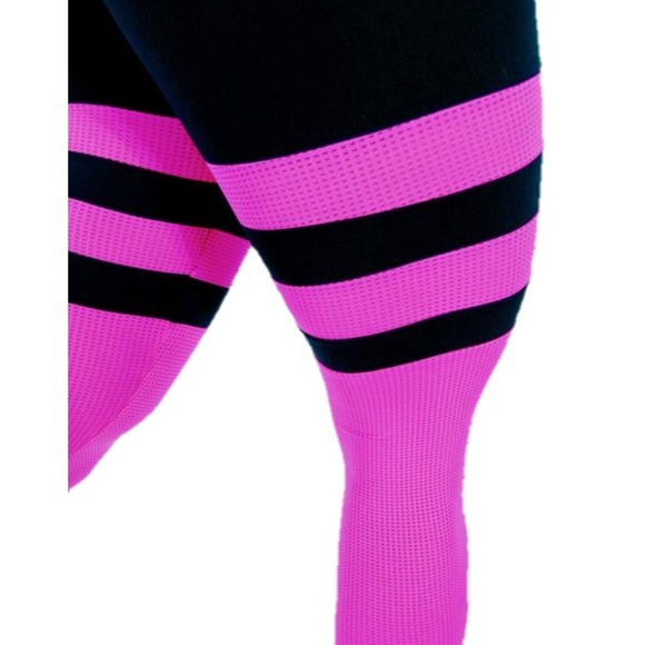 - NEW! Scrunched sock leggings - Picture 2 of 2